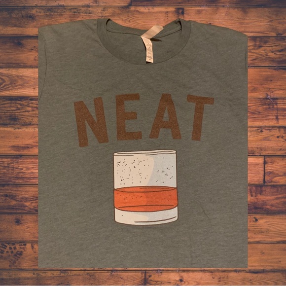 Threadless Neat Glass Half Full Cup Half Empty Funny Sarcastic Shirt - Picture 2 of 5